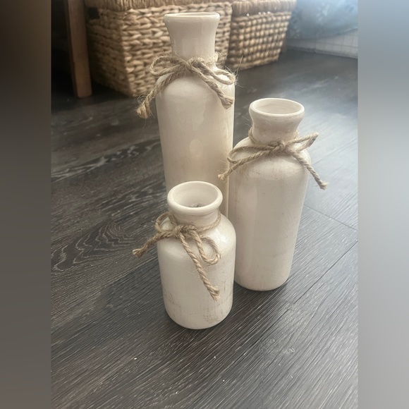 Set of 3 Vases - Picture 2 of 6